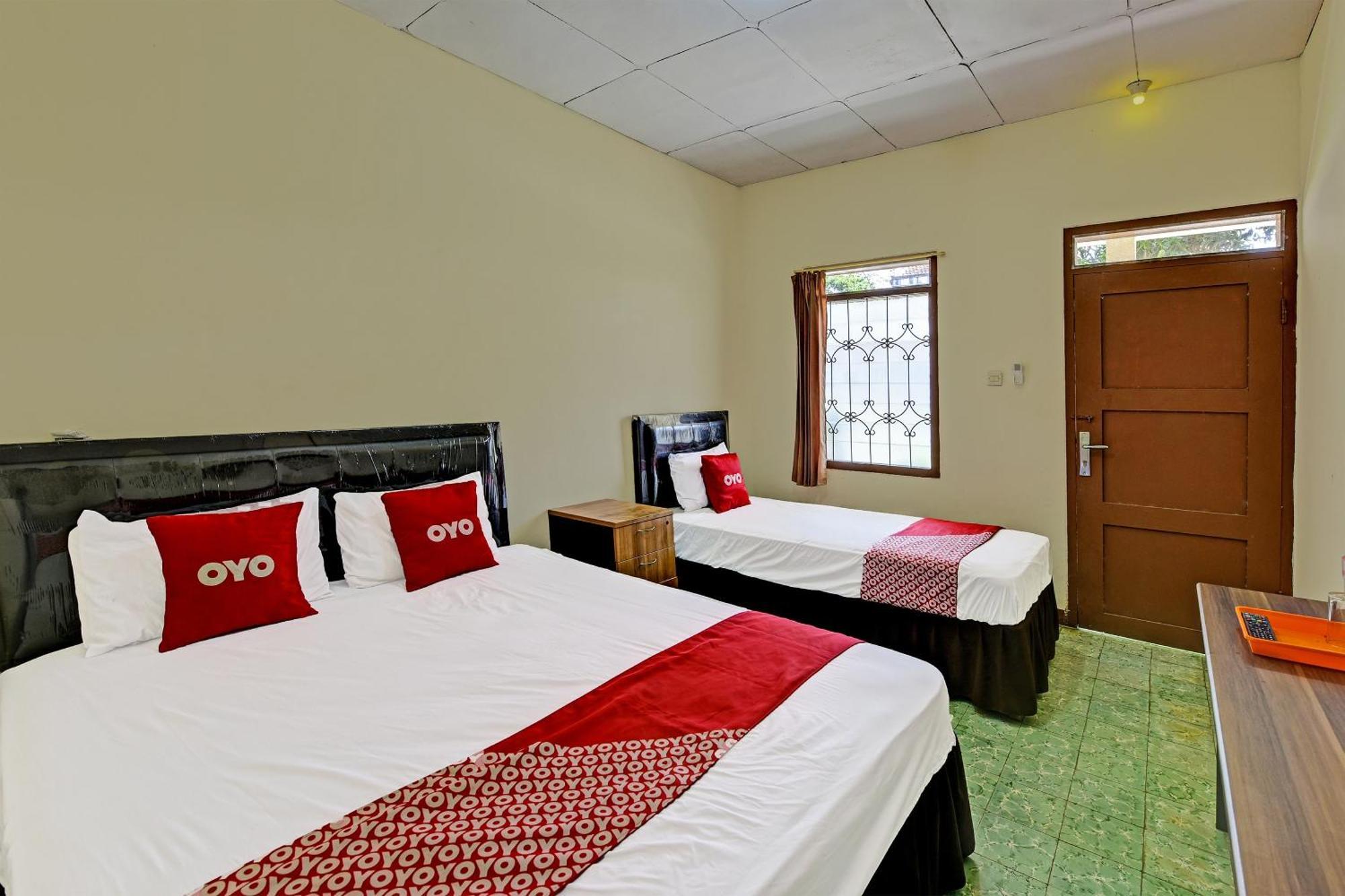 Oyo 90443 Hotel New Kartika In Cilopadang 外观 照片